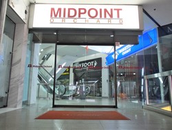 Midpoint Orchard (D9), Retail #169456332